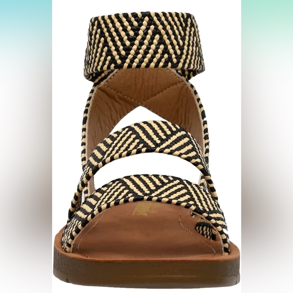 CUSHIONAIRE Women's Indego Stretch Sandal